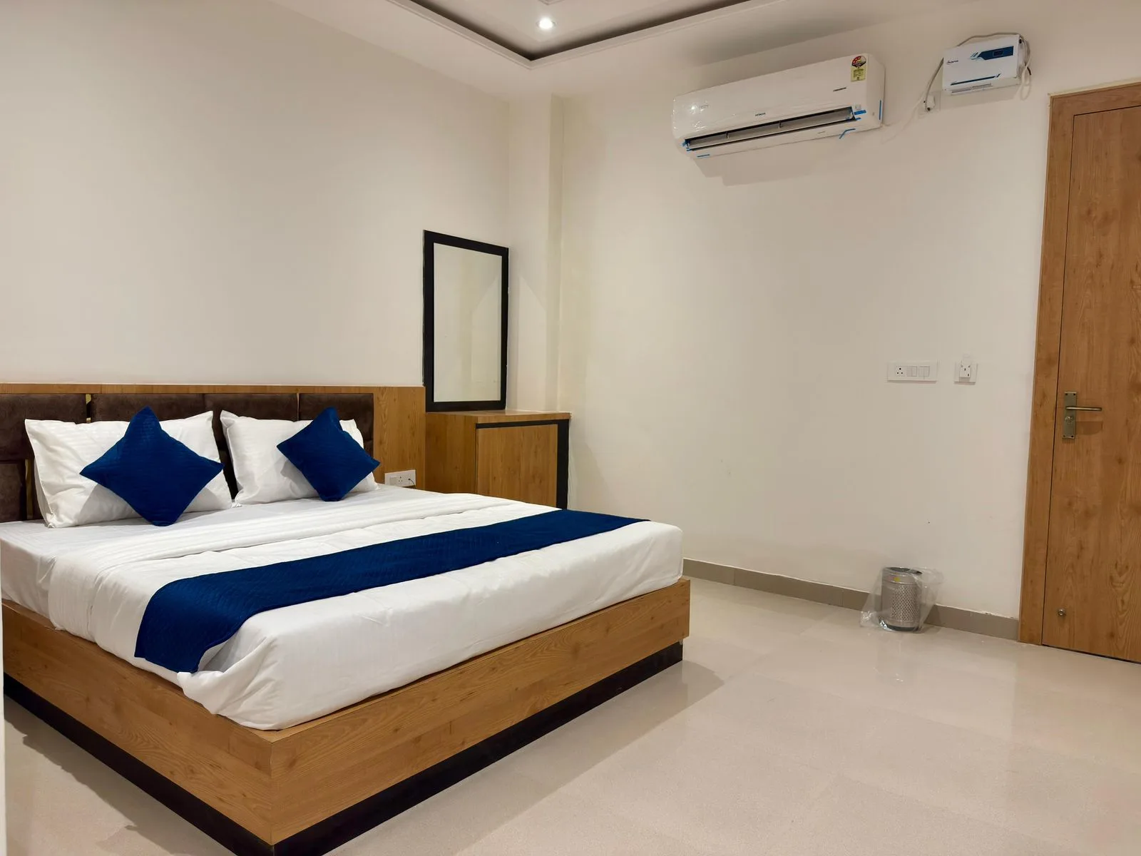 Room 2